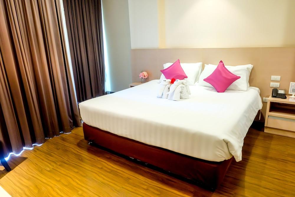 Park Village Rama II Банкок Екстериор снимка