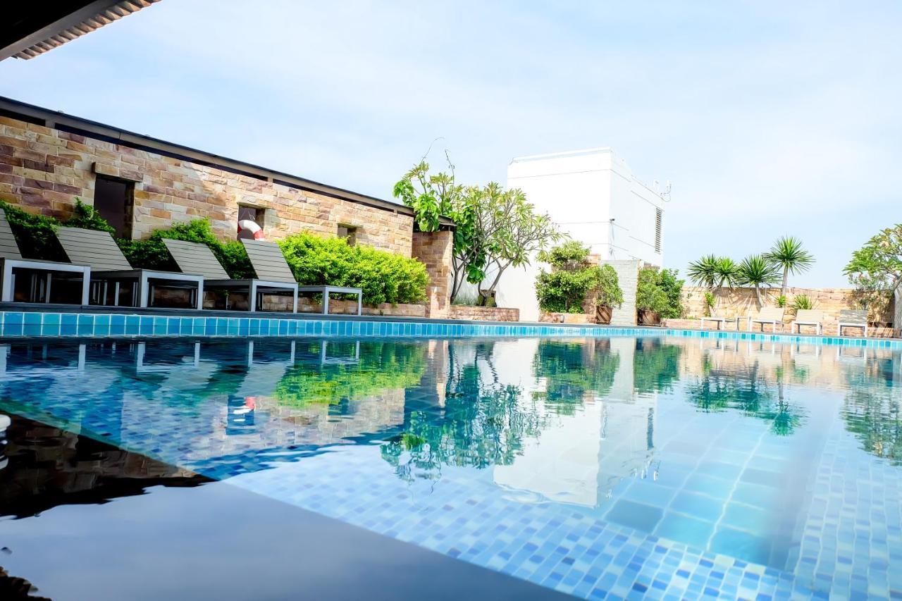Park Village Rama II Банкок Екстериор снимка